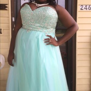 Mint Green Prom Dress❤️